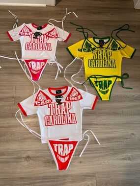 Trap Carolina Graphic Crop Top & Bikini Set